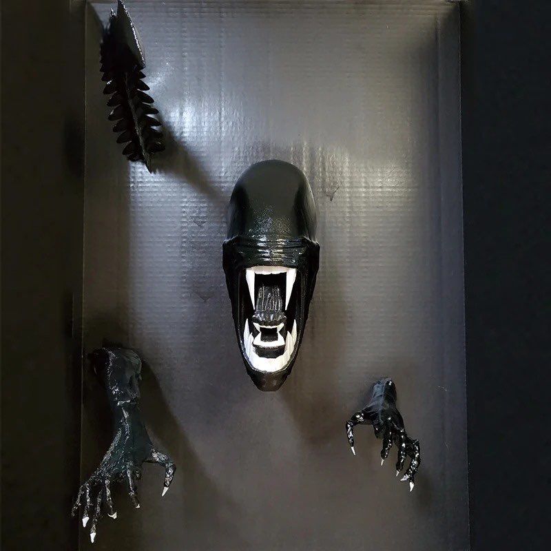 Alien Sculpture Statue